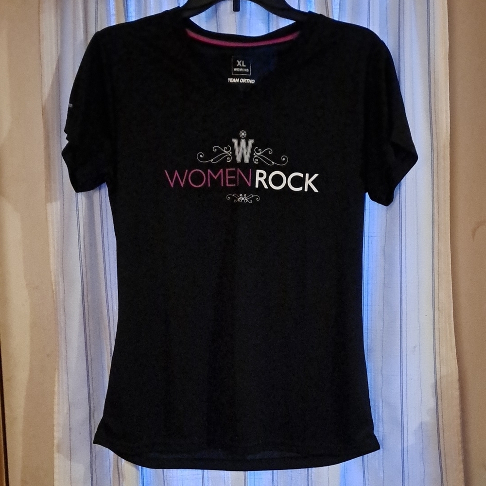 Fitted Black Short Sleeve Crew Neck Tee